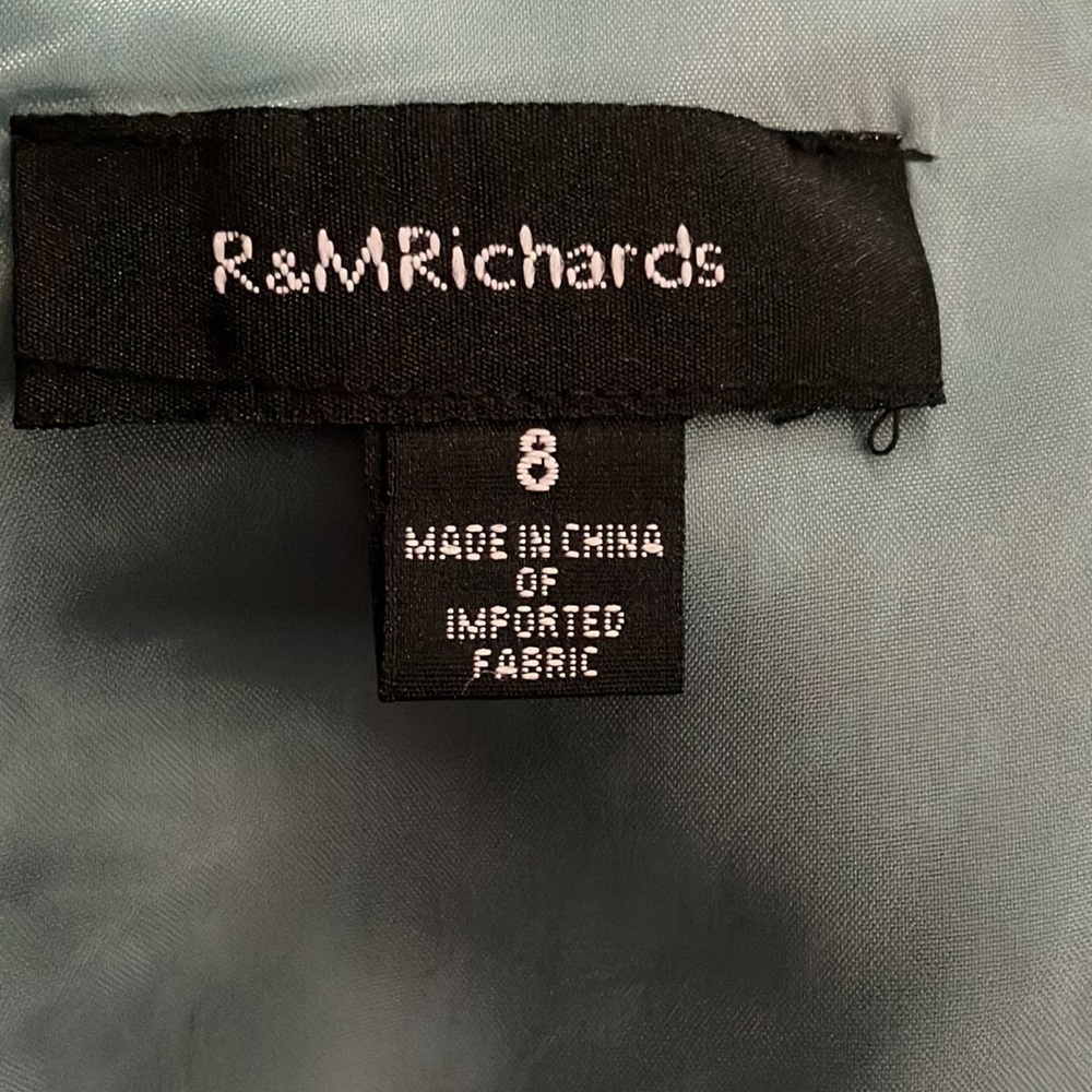 R&M Richards 2 piece beaded dress set, sz 8 - Picture 9 of 9